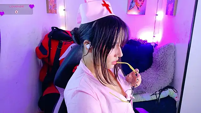 MiaVelvetDoll online show from 10/03/25, 02:03