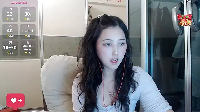 xx9938 online show from 10/22/25, 02:28