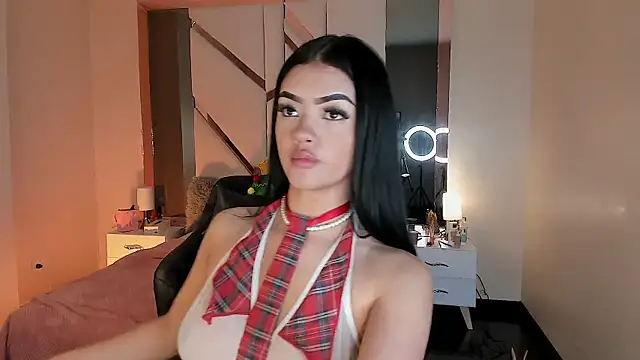 EmmaStonns online show from 12/16/25, 10:53