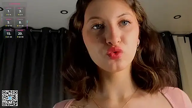 LorinaMaffitt online show from 11/05/25, 06:30