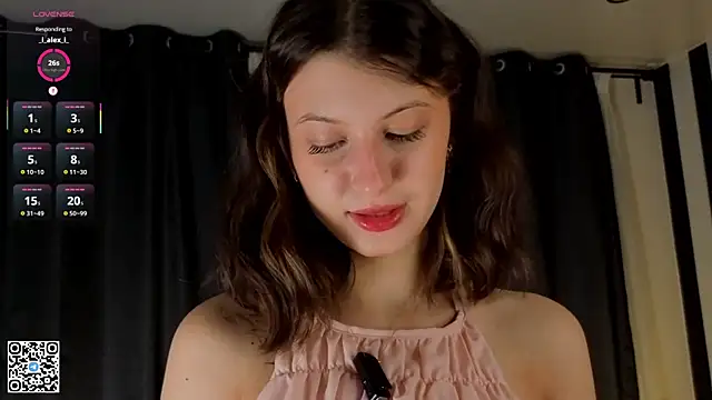 LorinaMaffitt online show from 11/06/25, 06:20