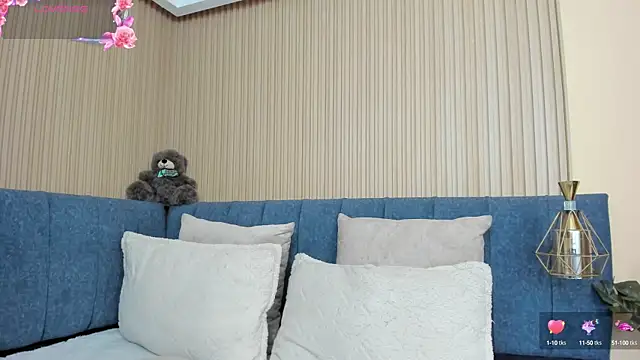 angel ponce online show from 09/21/25, 01:24