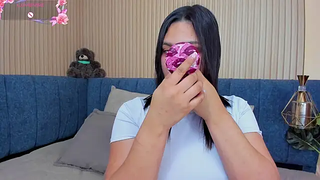 angel ponce online show from 12/22/25, 07:11