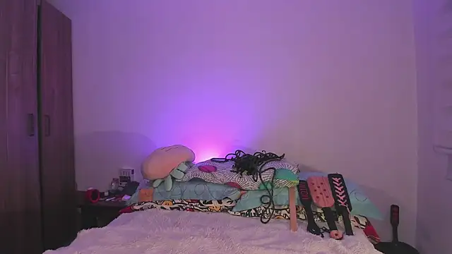 K2xxKrawl online show from 09/08/25, 10:31