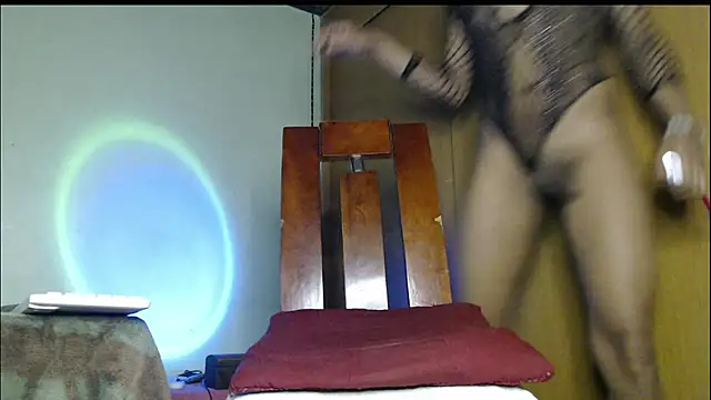 Galgadot3 online show from 10/10/25, 09:25