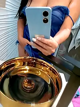 Ternura Prohibida online show from 10/11/25, 01:49