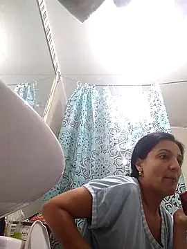 Snapshot of BasmaHernandez chatting on 07/21/26, 02:30 BasmaHernandez online show from 07/21/26, 02:30