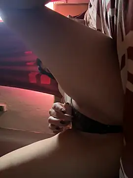 lupereyraa online show from 04/24/26, 03:14