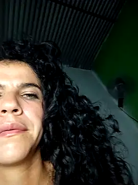 Snapshot of lucerocutte chatting on 09/18/25, 05:31 lucerocutte online show from 09/18/25, 05:31