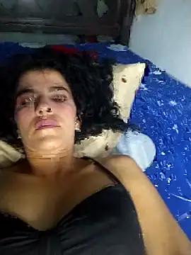 Snapshot of lucerocutte chatting on 10/14/25, 06:20 lucerocutte online show from 10/14/25, 06:20