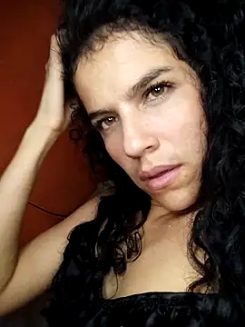 lucerocutte online show from 04/11/26, 03:00