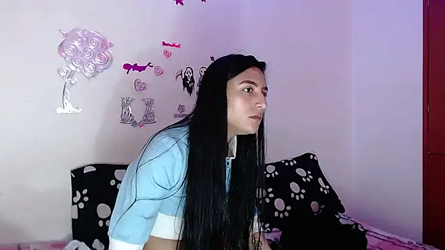 EvaHarryy online show from 07/02/26, 01:49