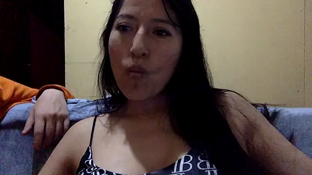 Snapshot of AlbyberCH chatting on 11/23/25, 03:17 AlbyberCH online show from 11/23/25, 03:17