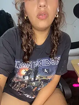 Snapshot of SoftLady_S33 chatting on 02/28/26, 01:28 SoftLady S33 online show from 02/28/26, 01:28