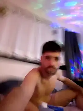 young swisscouple online show from 09/21/25, 11:17