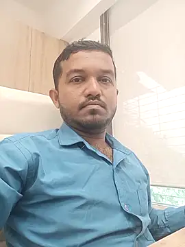 Snapshot of VJ17 chatting on 09/17/25, 05:42 VJ17 online show from 09/17/25, 05:42