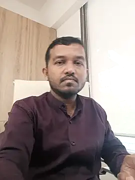 Snapshot of VJ17 chatting on 09/19/25, 05:31 VJ17 online show from 09/19/25, 05:31