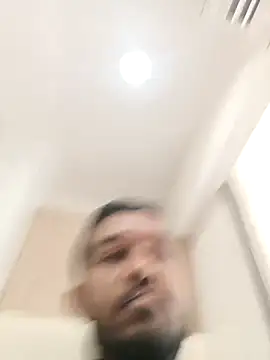 Snapshot of VJ17 chatting on 09/24/25, 04:38 VJ17 online show from 09/24/25, 04:38