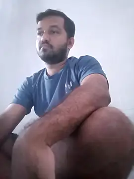 Snapshot of VJ17 chatting on 09/29/25, 09:25 VJ17 online show from 09/29/25, 09:25