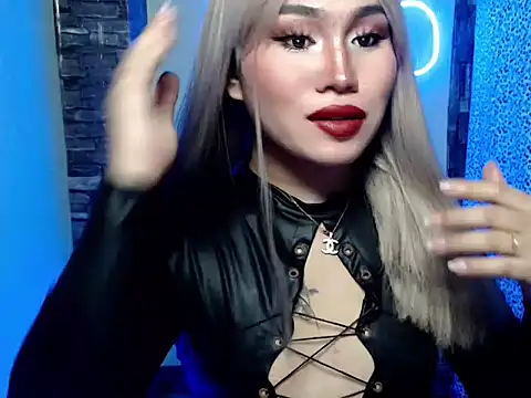 pretty lassy online show from 03/24/26, 10:53