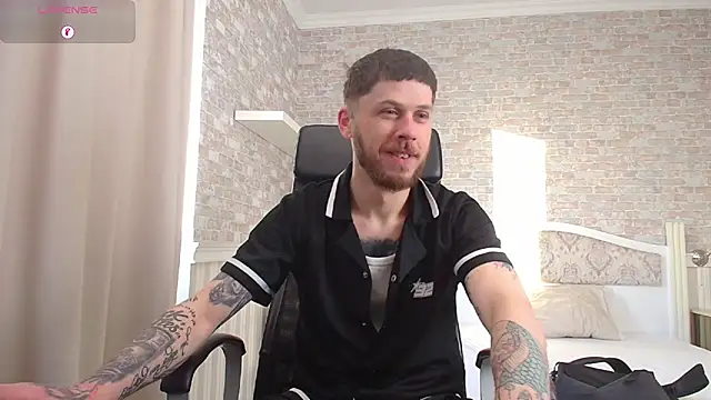 JonahShaw online show from 04/23/26, 04:24