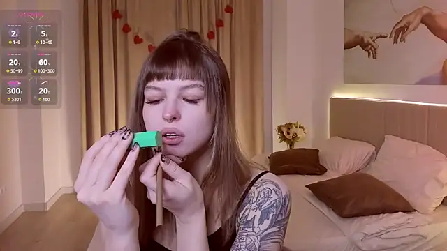 Lisa Blossom online show from 03/09/26, 06:06