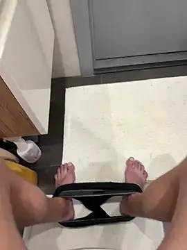 myPriority01 online show from 12/15/25, 07:45