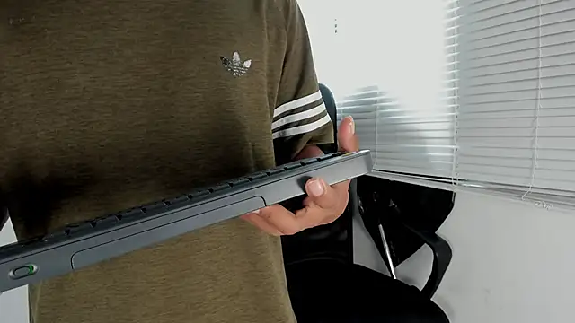 tyler twink boy online show from 09/12/25, 01:55