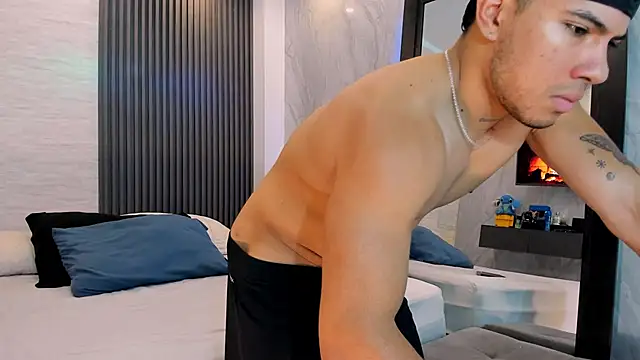 Kalyan Casstelo online show from 09/30/25, 01:49