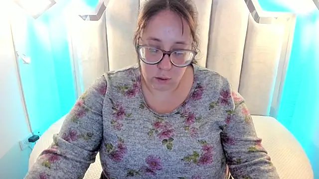 Snapshot of _Emily_rosee_ chatting on 09/17/25, 11:23 Emily rosee online show from 09/17/25, 11:23