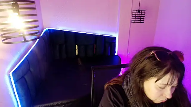 Snapshot of _Emily_rosee_ chatting on 12/02/25, 11:26 Emily rosee online show from 12/02/25, 11:26