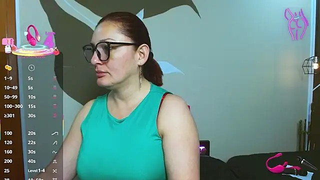 ScarletHott  online show from 12/16/25, 12:10