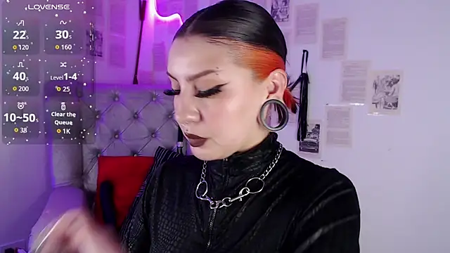 FabulousVenus online show from 04/22/26, 03:13