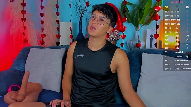 Leo Savage  online show from 02/03/26, 03:26