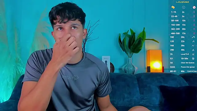 Leo Savage  online show from 02/20/26, 05:04