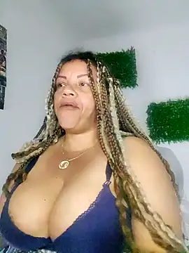 Eva Luxei online show from 02/06/26, 05:23