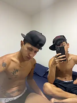 Snapshot of gustavo_saaled19_ chatting on 09/11/25, 04:23 gustavo saaled19 online show from 09/11/25, 04:23