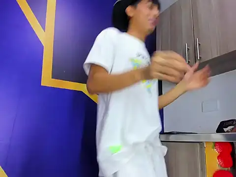 Snapshot of gustavo_saaled19_ chatting on 09/15/25, 06:52 gustavo saaled19 online show from 09/15/25, 06:52