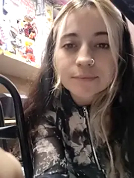 sheeiila online show from 12/17/25, 01:22