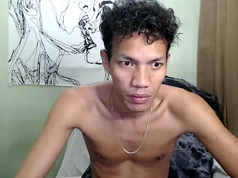 Snapshot of fantasy_davidxx chatting on 05/13/26, 01:03 fantasy davidxx online show from 05/13/26, 01:03
