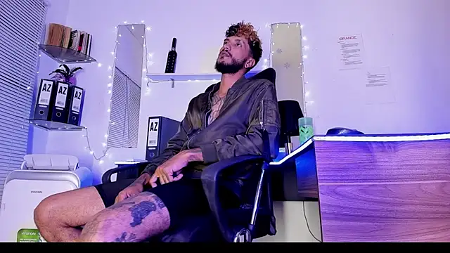 dex 55 online show from 11/25/25, 01:05