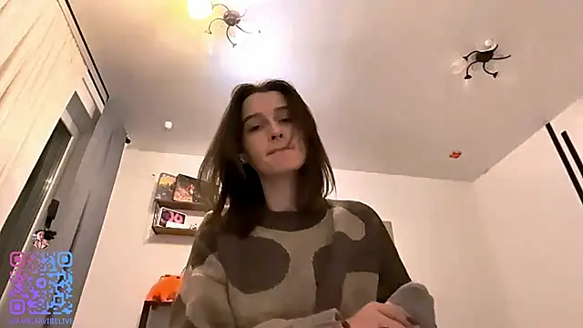 Snapshot of DarlineBrustera chatting on 11/05/25, 03:12 DarlineBrustera online show from 11/05/25, 03:12