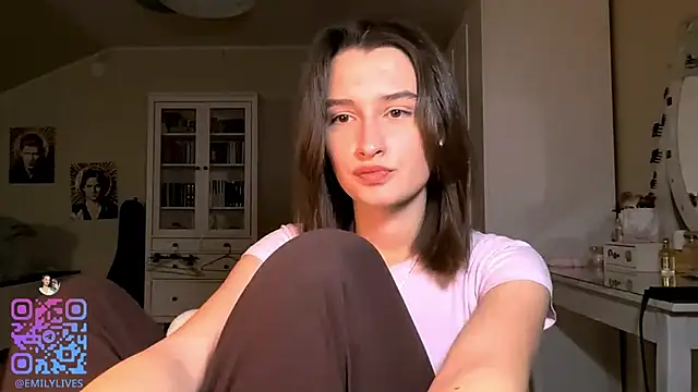 Snapshot of DarlineBrustera chatting on 11/22/25, 02:16 DarlineBrustera online show from 11/22/25, 02:16