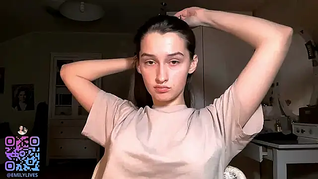 Snapshot of DarlineBrustera chatting on 11/28/25, 02:09 DarlineBrustera online show from 11/28/25, 02:09