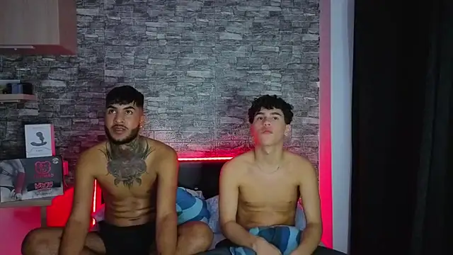 Snapshot of Theimperialboys_ chatting on 02/11/26, 05:56 Theimperialboys online show from 02/11/26, 05:56