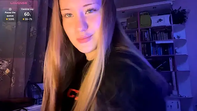 PandaFluff online show from 09/10/25, 05:24