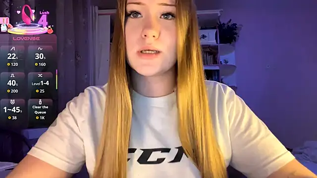 PandaFluff online show from 09/25/25, 04:21