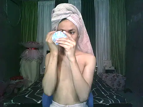 Sweet-shopia online show from 03/20/26, 08:08