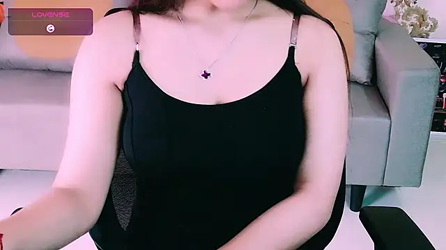 Snapshot of My_Rose chatting on 02/24/26, 02:48 My Rose online show from 02/24/26, 02:48