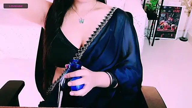 My Rose online show from 04/18/26, 07:58